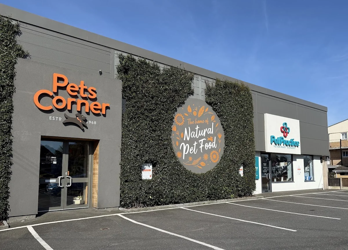 Pet Practice Poole entrance and signage beside Pets Corner on Darbys Lane