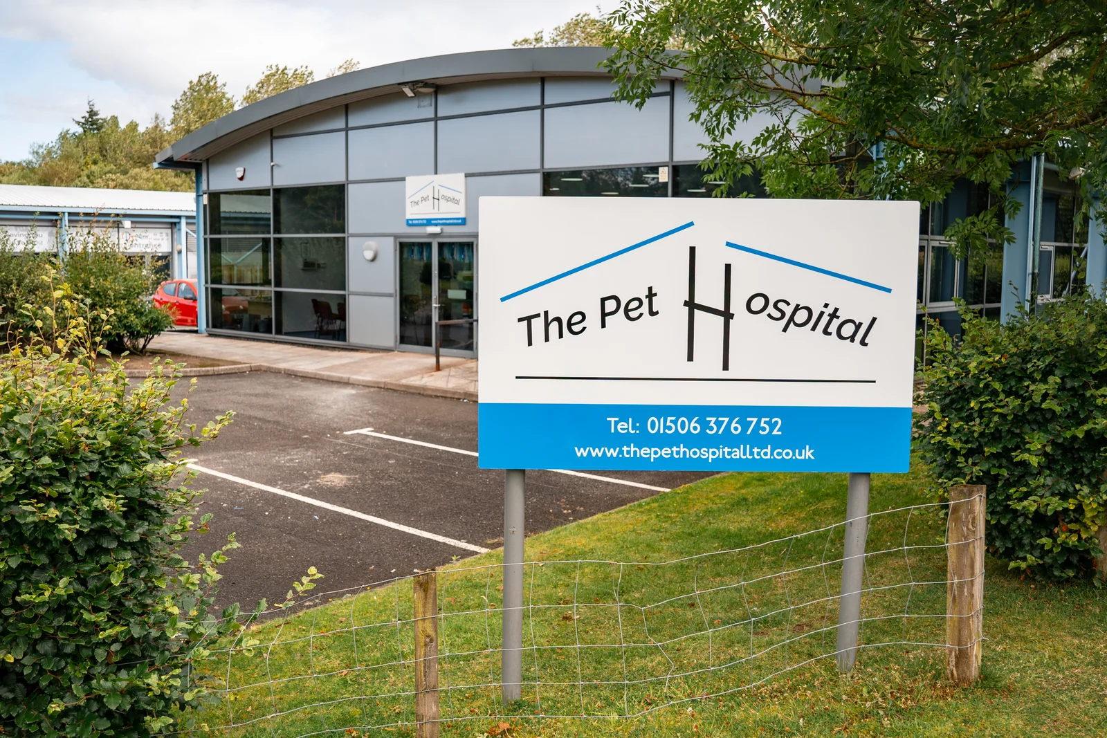 The Pet Hospital building and sign in Livingston Village
