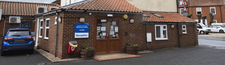 Exterior and entrance of Larwood and Kennedy Veterinary Centre in Dereham