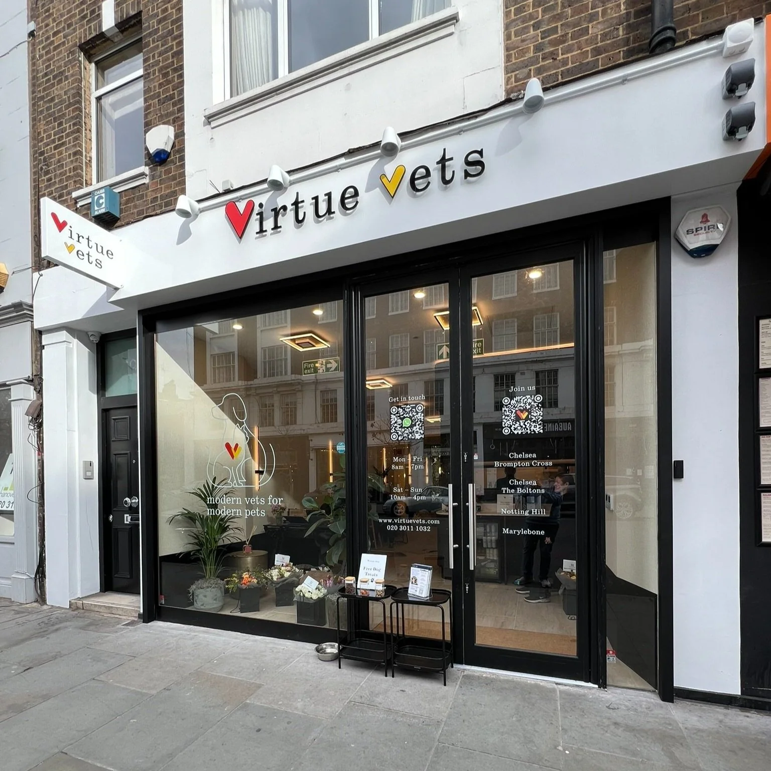 Virtue Vets South Kensington storefront and entrance on Brompton Road
